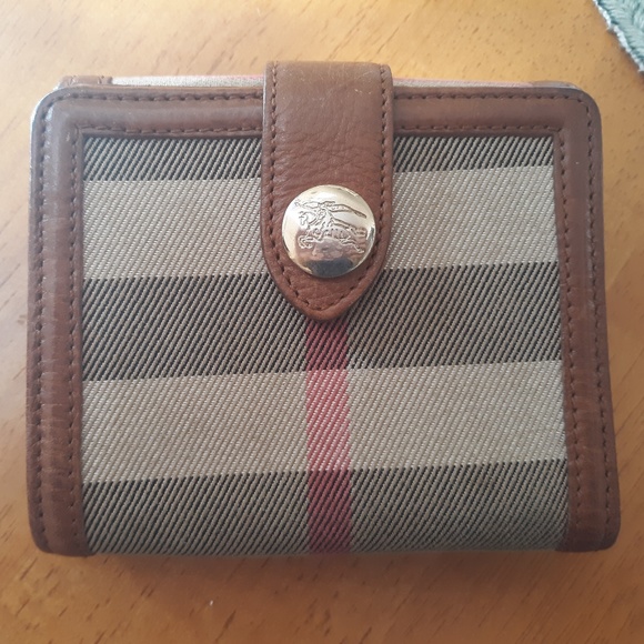 Burberry Handbags - *Final Price* Burberry Nova Check Folding Wallet